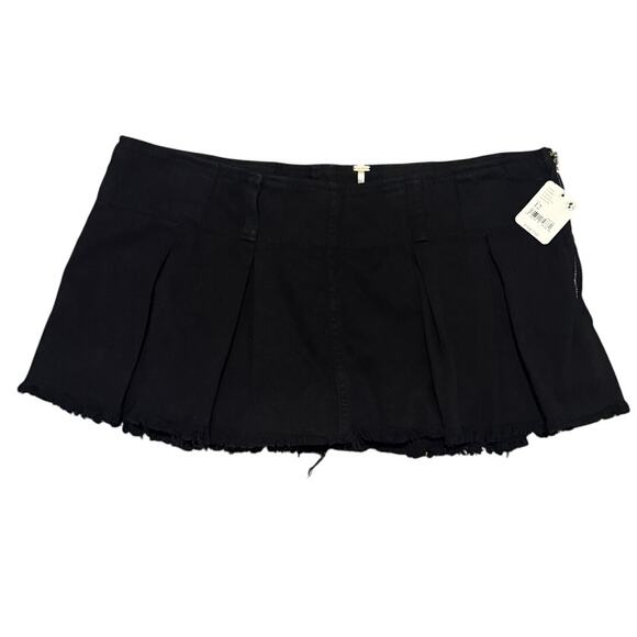 Free People NEW Black Micro Pleated Mini Skort Skirt 12 Grunge Y2K Academia - Picture 2 of 8
